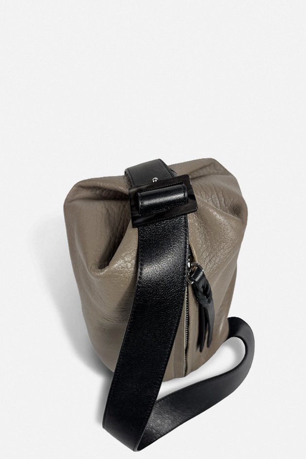 Ploom – Drawstring Shoulder Bag – Césaire Paris, French Designer