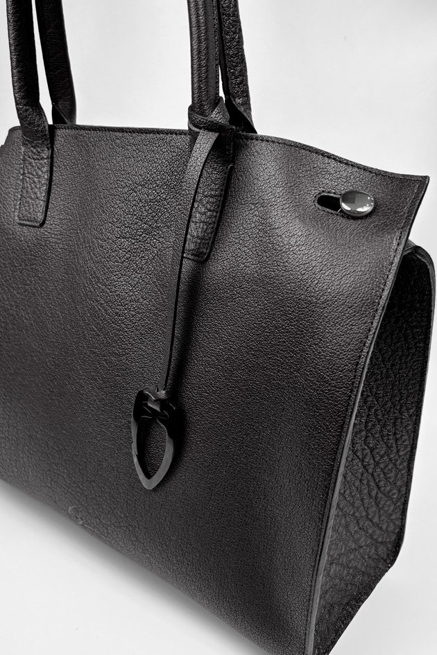 IconeBUFNoirDetail Sac cabas Icône – Césaire Paris – Maroquinerie Française