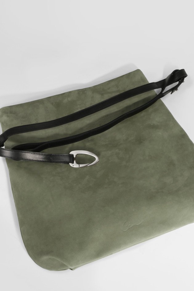 LittleJohNubOliveNoirAplat Sac bandoulière modulable Joh Césaire Paris Sac Créateur Français